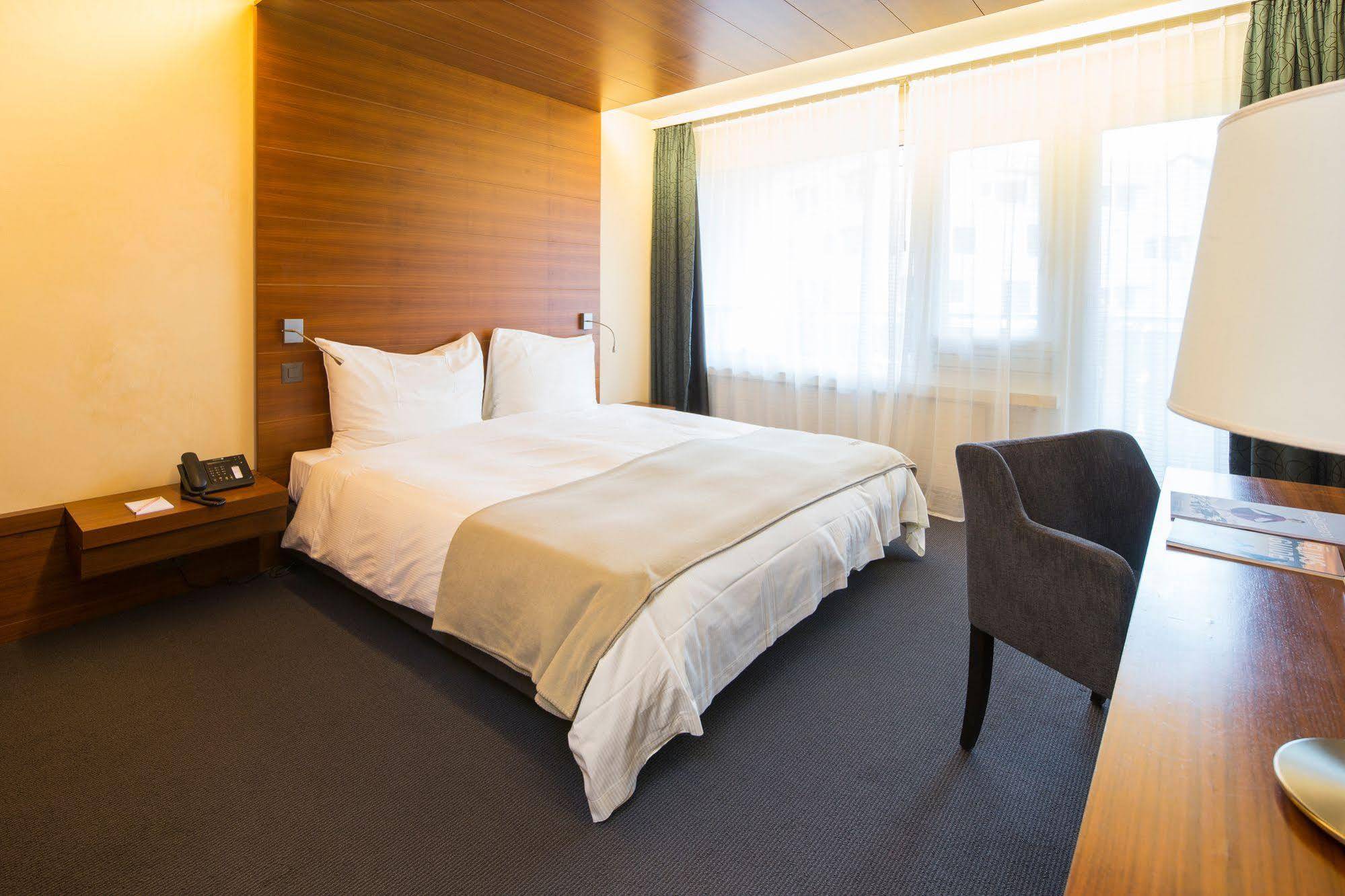 Signinahotel 4*